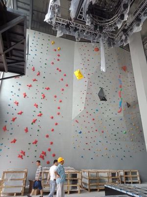 Outdoor Boulder Speed Climbing Holds Playground Climbing Wall Hand Holds