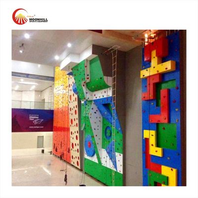 Weather Resistant Fun Rock Climbing Wall indoor EN12572 For Kids